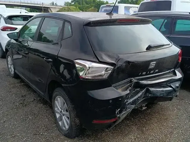 Gebraucht Dacia Duster Lauréate 105 PS (77 kW) 2011 Gletscherweiss SUV