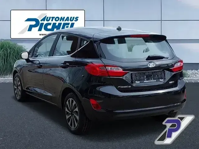 Gebraucht Ford Fiesta Titanium 125 PS (91 kW) 2023 Schwarz(metallic) Kleinwagen