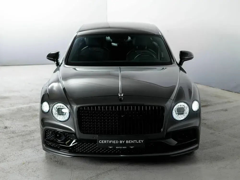 Second-hand Bentley Flying Spur 544 CP (400 kW) 2022 Gri Berlinǎ
