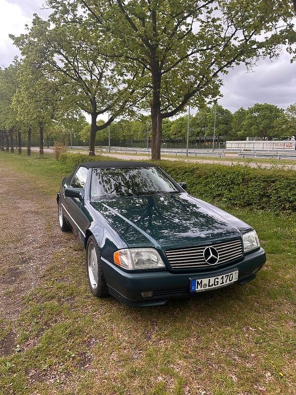 Grün Gebraucht 1994 Mercedes SL320 Cabrio | 22.000 € - Bild 1/4