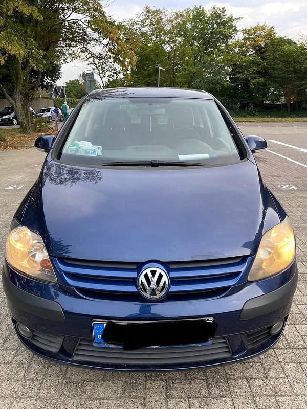 Blau Gebraucht 2005 VW Golf Plus Cross Van / Kleinbus | 3.800 € (Teuer) - Bild 1/4