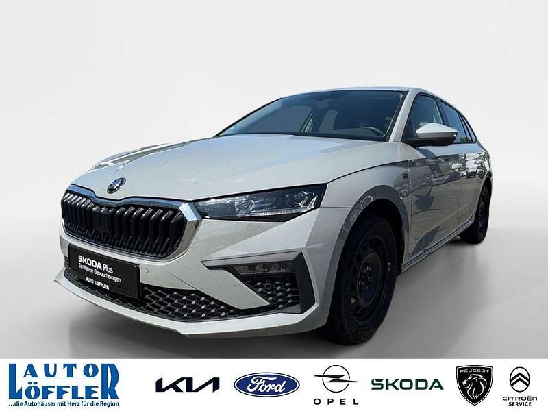 Steelgrau Gebraucht 2024 Skoda Scala Drive Kleinwagen | 27.760 € (Teuer) - Bild 1/4