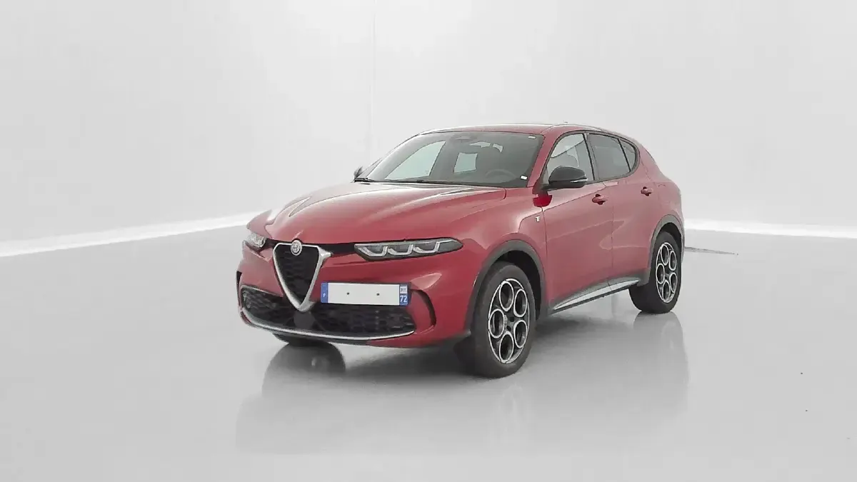 Gebraucht Alfa Romeo Tonale Ti 179 PS (131 kW) 2023 (rouge alfa) SUV