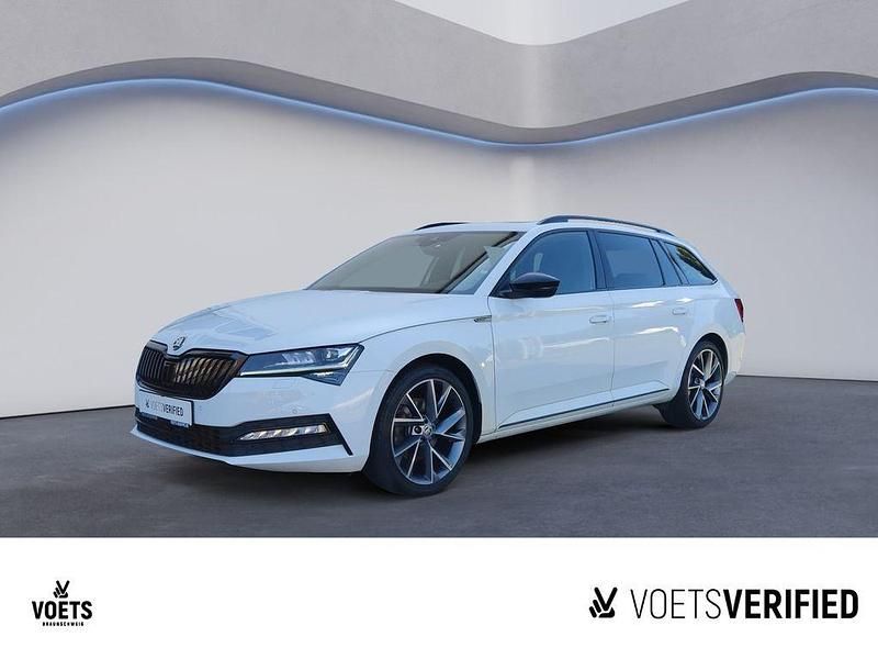 Weiß Gebraucht 2022 Skoda Superb SportLine Kombi | 20.450 € (Superpreis) - Bild 1/4
