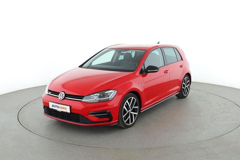Rot Gebraucht 2019 VW Golf VII Highline Limousine | 18.470 € (Guter Preis) - Bild 1/3