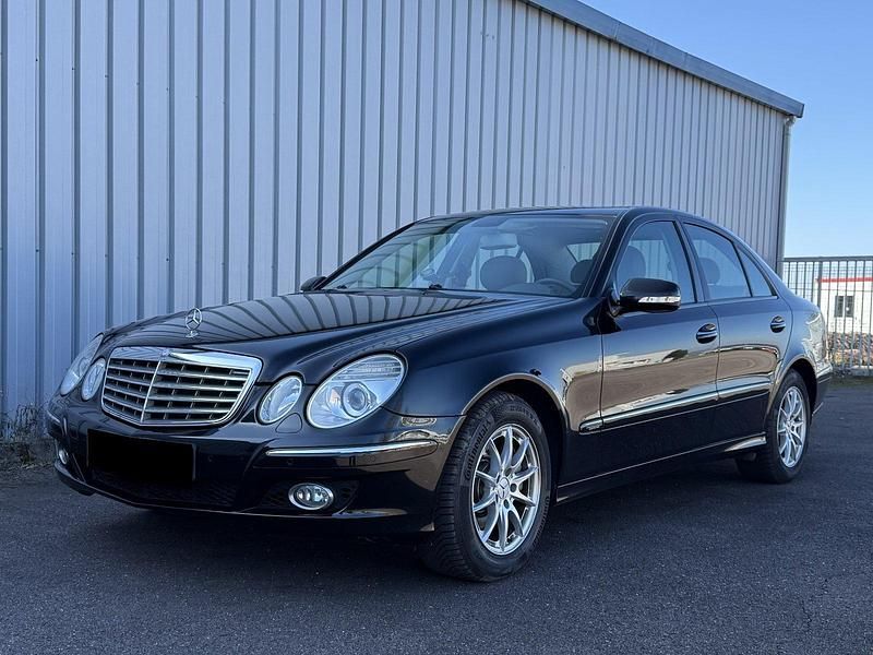 Gebraucht Mercedes E350 272 PS (200 kW) 2008 Limousine
