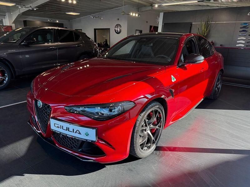 Neu Alfa Romeo Giulia Quadrifoglio 519 PS (381 kW) 2026 Rot Limousine