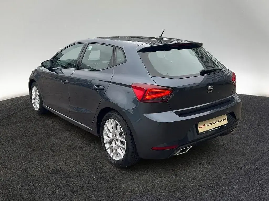 Gebraucht Seat Ibiza FR 110 PS (80 kW) 2024 Magnetic grau metallic Kleinwagen
