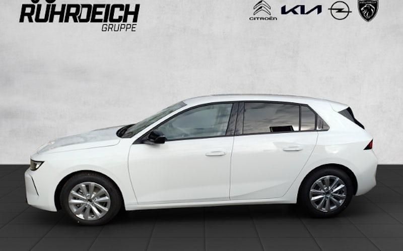 Gebraucht Opel Astra Enjoy 110 PS (80 kW) 2024 Arktis weiss Limousine