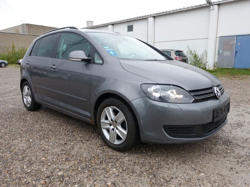 Grau Gebraucht 2010 VW Golf Plus Cross Comfortline Van / Kleinbus | 2.950 € (Superpreis) - Bild 1/4