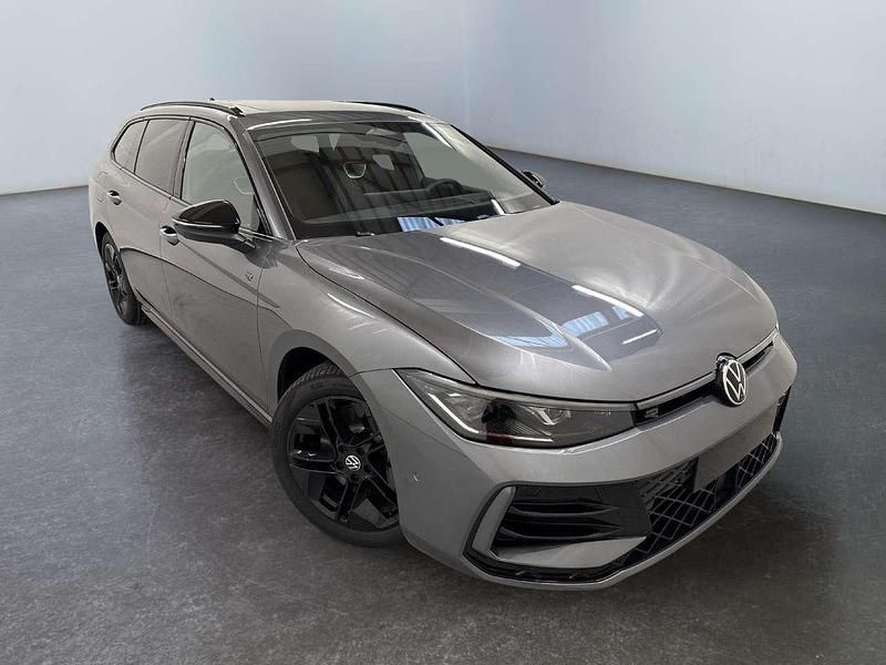 Neu VW Passat R-line 265 PS (194 kW) 2026 5x  diabase grey met. Kombi