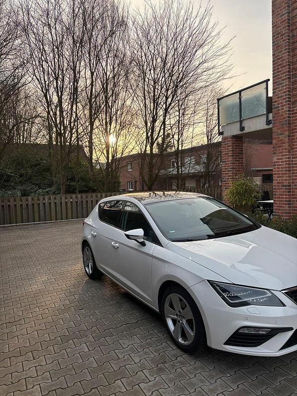Gebraucht Seat Leon FR 150 PS (110 kW) 2015 Weiß Limousine