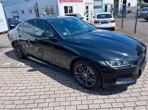 Gebraucht Jaguar XE S 340 PS (250 kW) 2016 Schwarz Limousine
