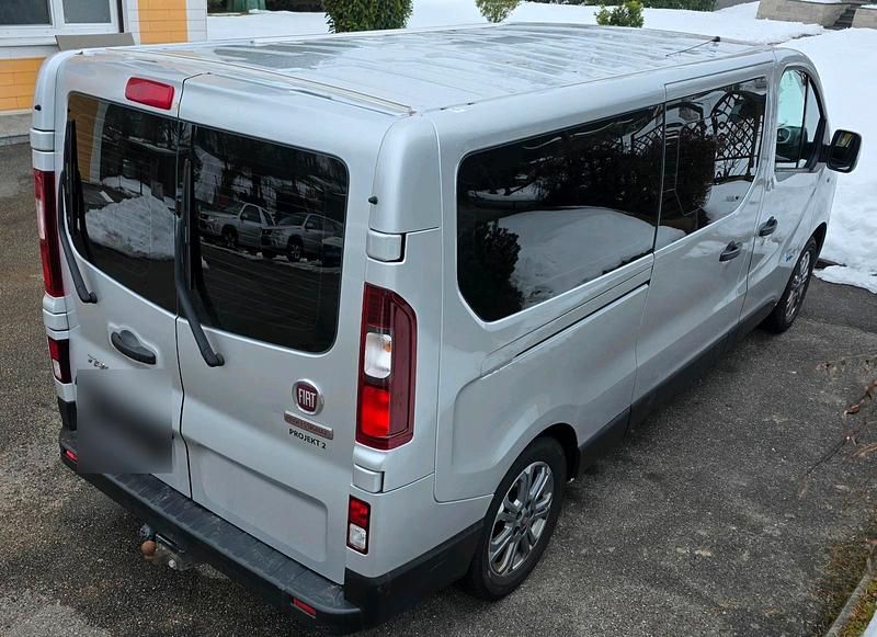 Gebraucht Fiat Talento 92 PS (67 kW) 2018 Silber Van / Kleinbus