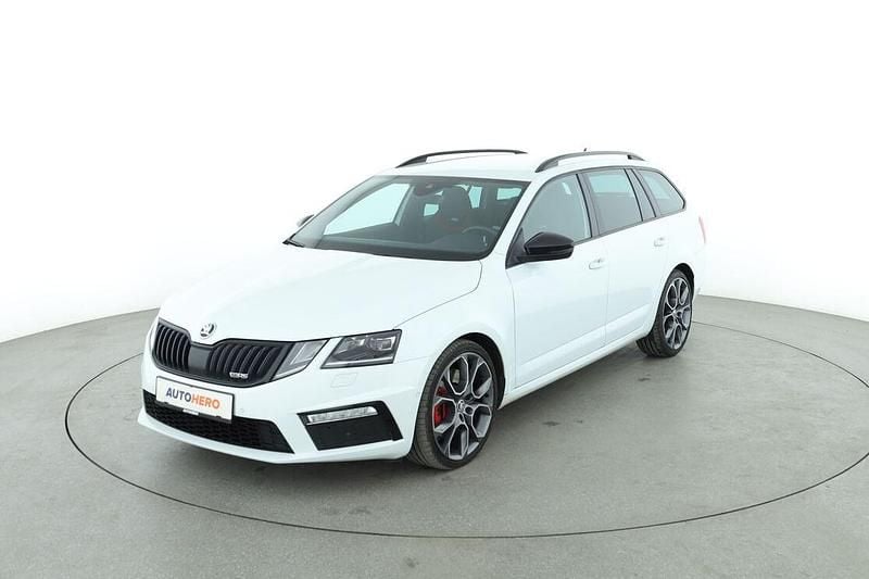 Weiß Gebraucht 2018 Skoda Octavia RS Kombi | 18.870 € (Fairer Preis) - Bild 1/3