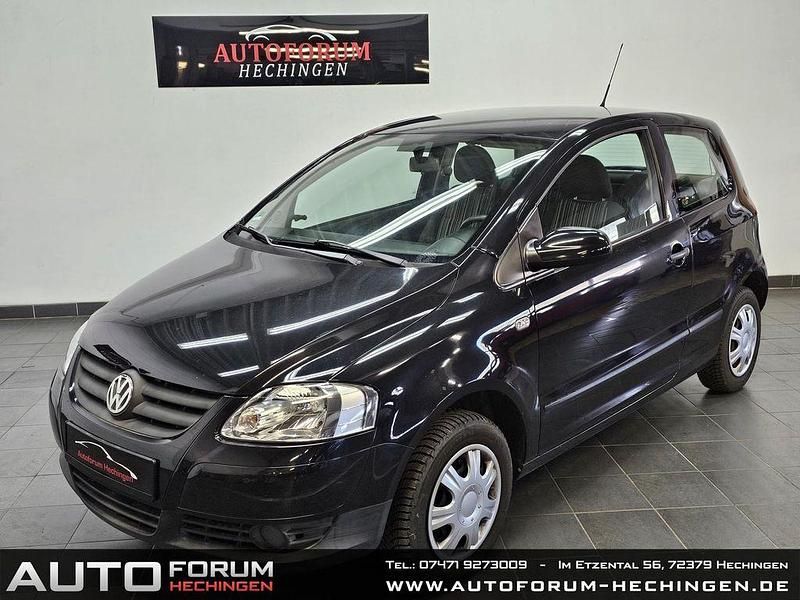 Gebraucht VW Fox Basis 54 PS (39 kW) 2007 Black magic perleffekt Kleinwagen