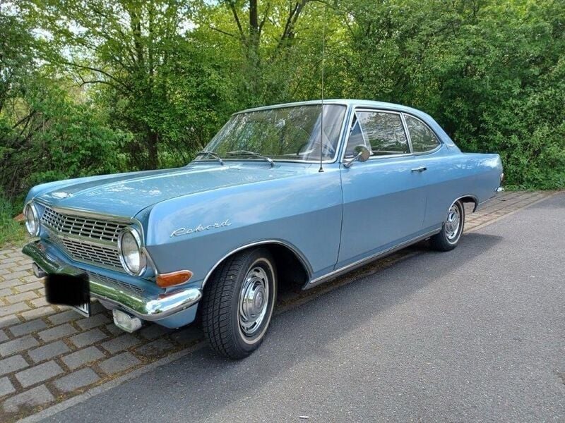 Blau Gebraucht 1965 Opel Rekord Coupé | 17.900 € - Bild 1/4
