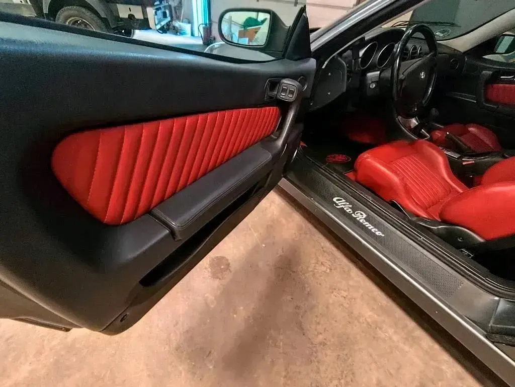 Gebraucht Alfa Romeo GTV 150 PS (110 kW) 2000 Grau Coupé