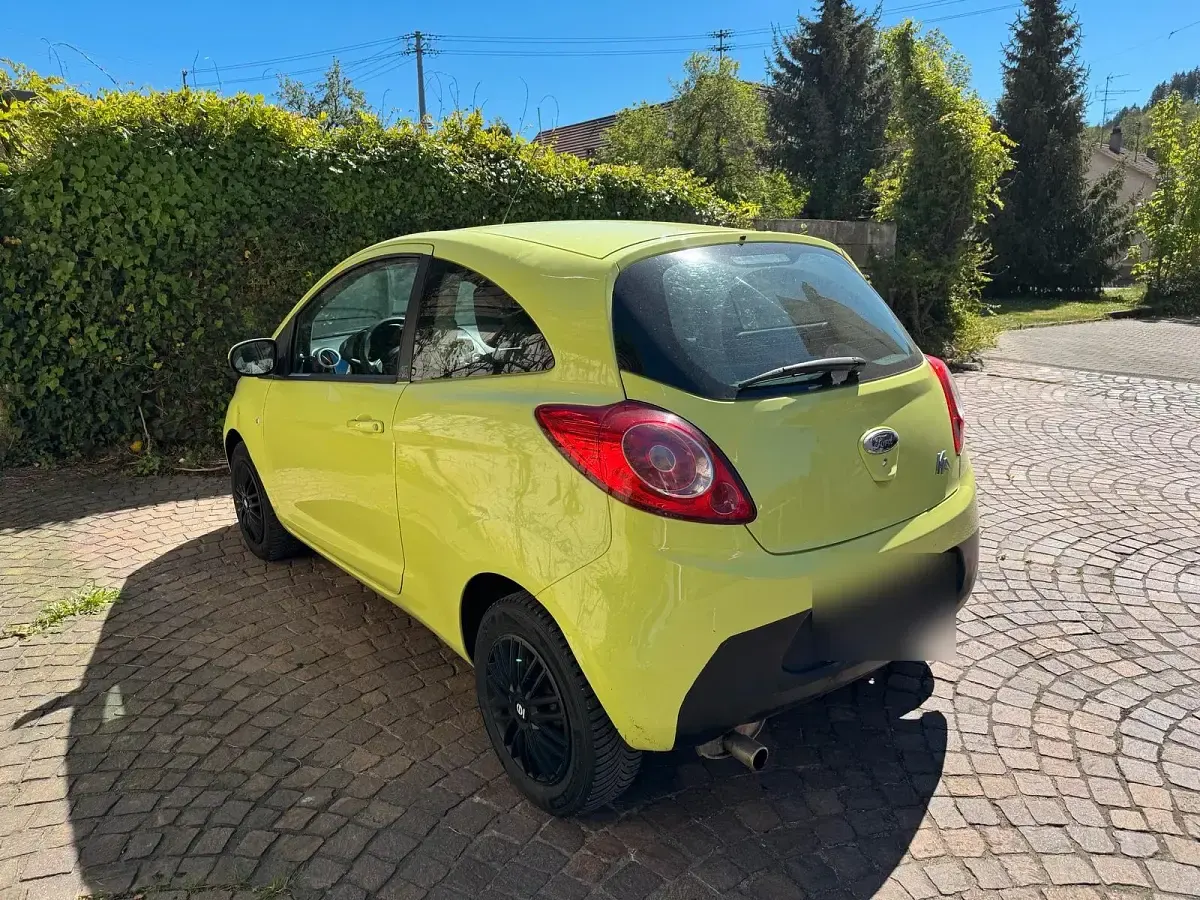 Second-hand Ford Ka 69 CP (50 kW) 2013 Verde Hatchback