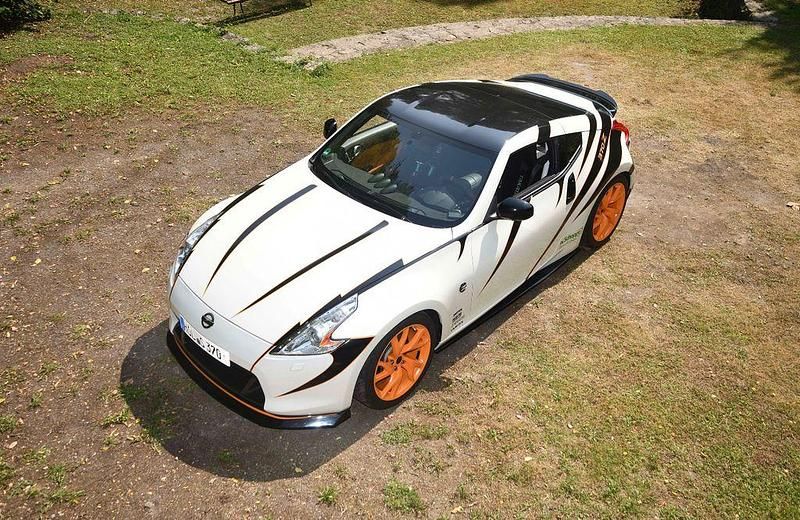 Weiß Gebraucht 2010 Nissan 370Z Pack Coupé | 39.750 € - Bild 1/4