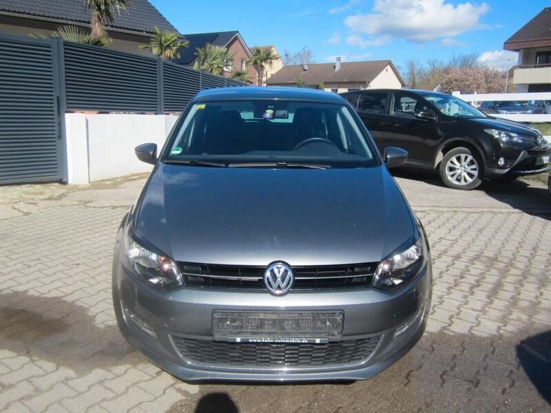 Gebraucht VW Polo 90 PS (66 kW) 2014 Grau Limousine