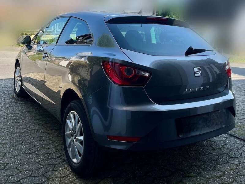 Silber Gebraucht 2014 Seat Ibiza SC Style Kleinwagen | 6.000 € (Fairer Preis) - Bild 1/4