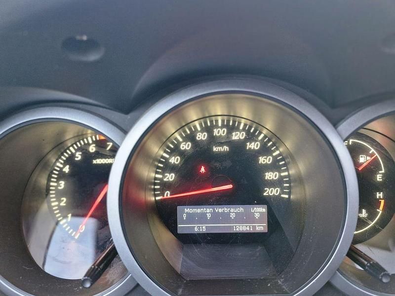 Gebraucht Suzuki Vitara 106 PS (77 kW) 2011 Grau SUV