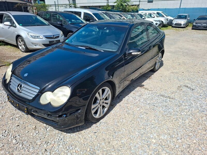 Schwarz Gebraucht 2002 Mercedes C180 Coupé | 799 € (Superpreis) - Bild 1/4