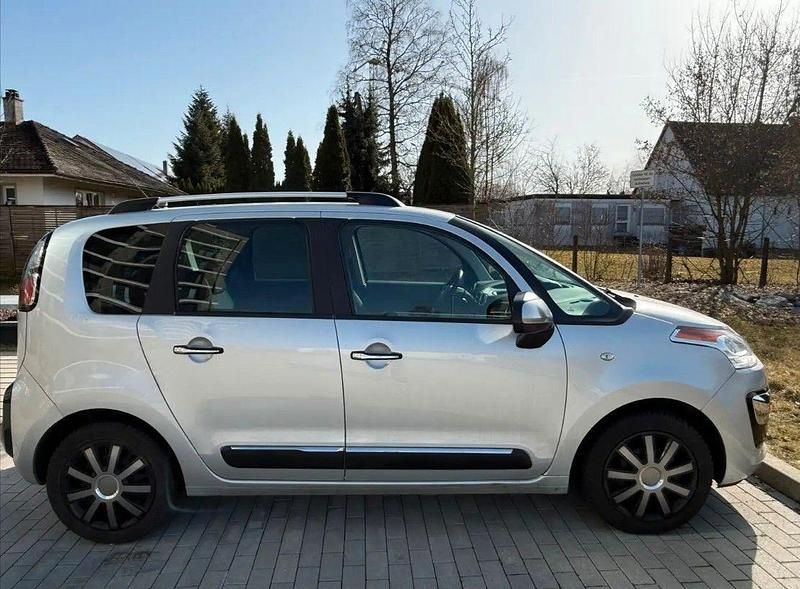 Gebraucht Citroën C3 Picasso PureTech 110 PS (80 kW) 2016 Silber Van / Kleinbus