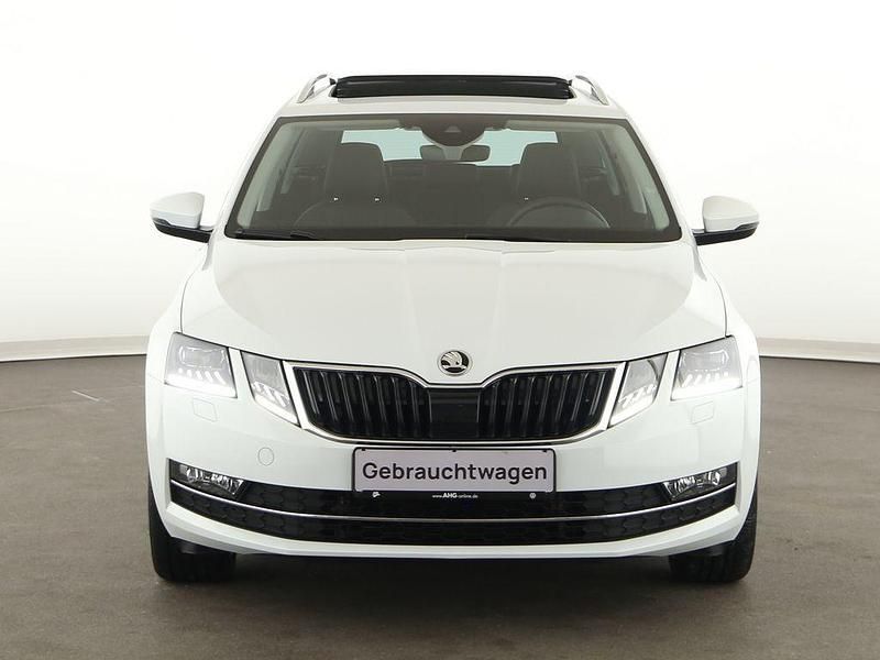 Gebraucht Skoda Octavia Style 190 PS (139 kW) 2018 Weiß Kombi