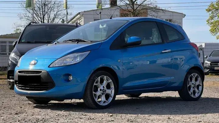 Smokegrau metallic Gebraucht 2016 Ford Ka Kleinwagen | 6.490 € (Guter Preis) - Bild 1/4