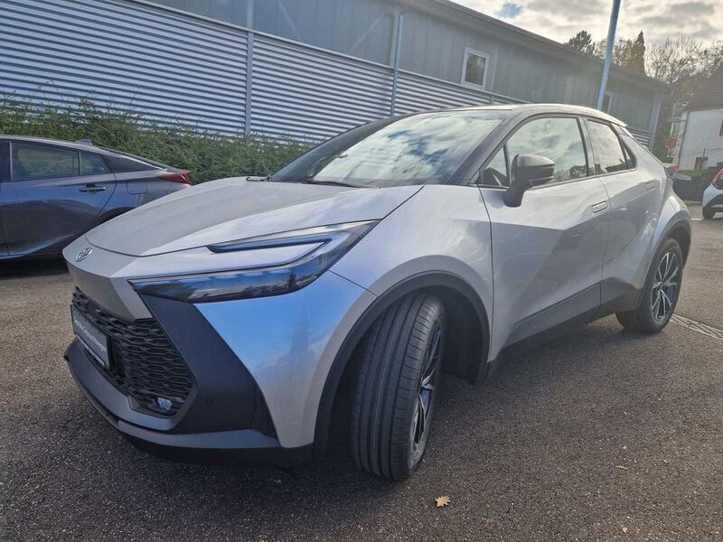 Shimmering silver Neu 2024 Toyota C-HR Team SUV | 31.500 € (Fairer Preis) - Bild 1/4