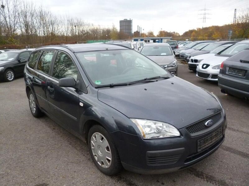 Grau Gebraucht 2006 Ford Focus Fun X Kombi | 950 € (Guter Preis) - Bild 1/4