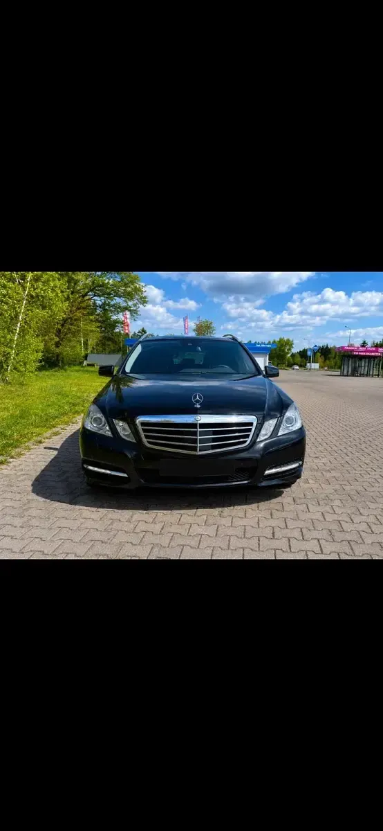 Gebraucht Mercedes E300 230 PS (169 kW) 2011 Schwarz Kombi