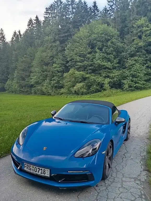 Gebraucht Porsche Boxster 300 PS (220 kW) 2022 Blau Cabrio
