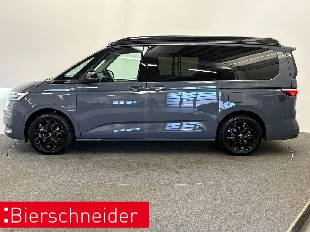 Neu VW T7 California 150 PS (110 kW) 2026 Grau Van