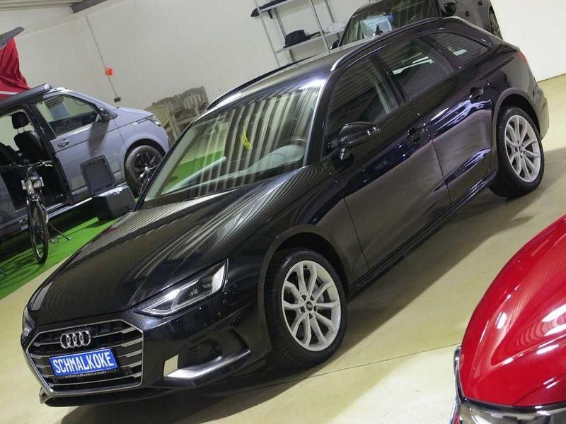 Gebraucht Audi A4 Advanced 204 PS (150 kW) 2022 Mythos black (metallic) Kombi