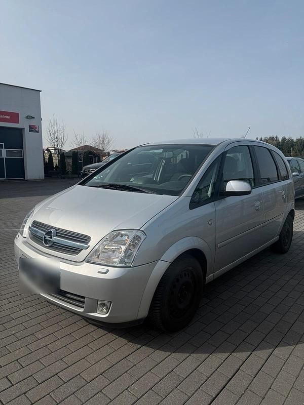 Gebraucht Opel Meriva 101 PS (74 kW) 2005 Silber Van / Kleinbus