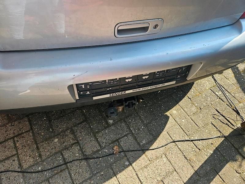 Gebraucht VW Lupo 45 PS (33 kW) 2003 Silber Kleinwagen