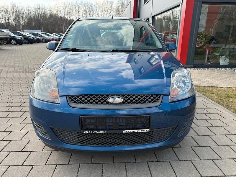 Gebraucht Ford Fiesta Style 69 PS (50 kW) 2007 Blau Kleinwagen
