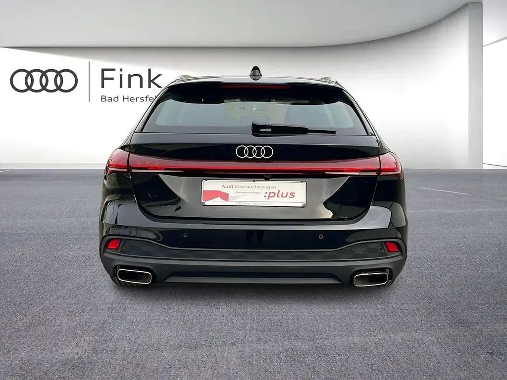 Gebraucht Audi A5 Sport 204 PS (150 kW) 2025 Schwarz Kombi