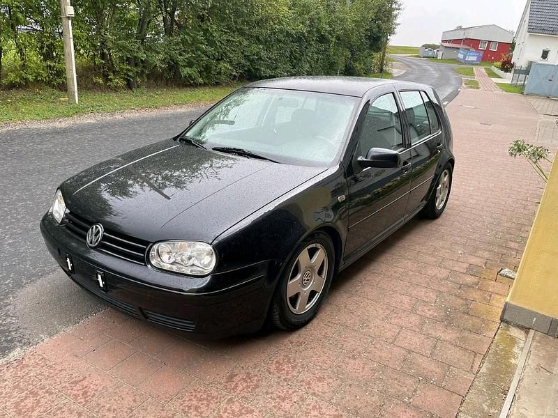 Schwarz Gebraucht 1999 VW Golf IV Kleinwagen | 1.700 € (Fairer Preis) - Bild 1/4