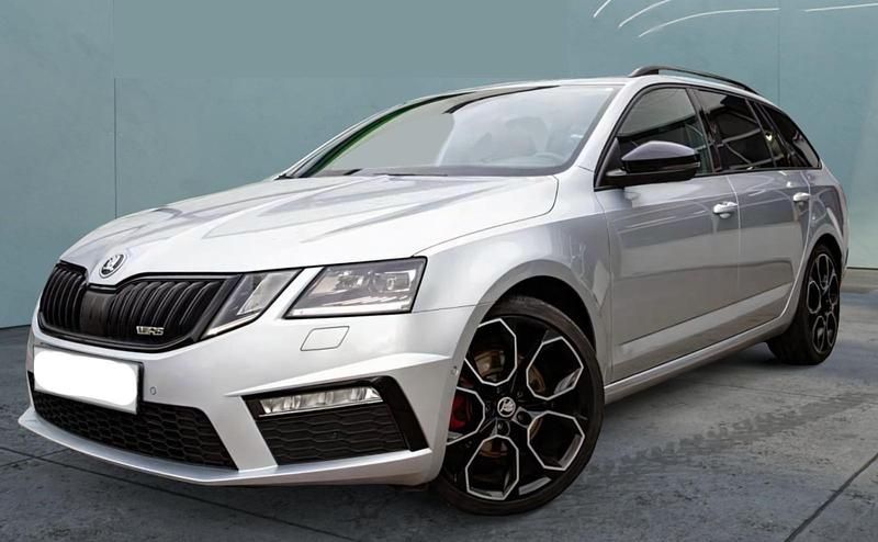 Gebraucht Skoda Octavia RS 183 PS (134 kW) 2018 Silber Kombi