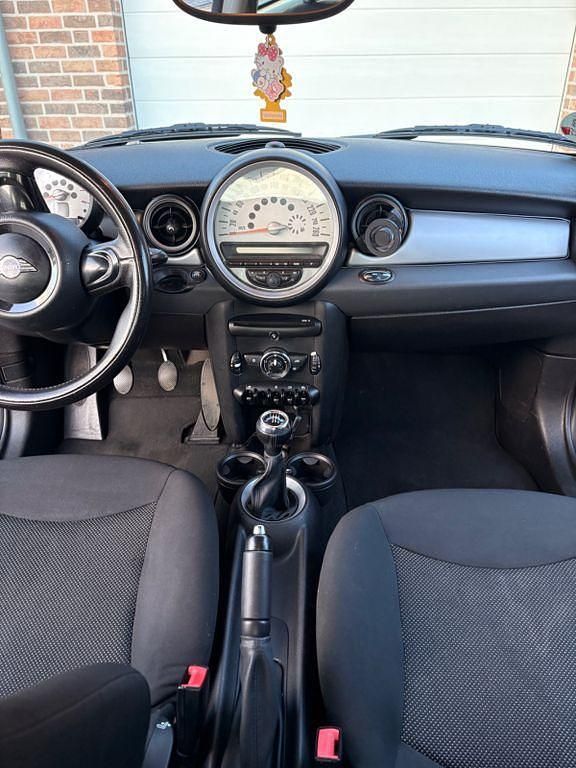 Gebraucht Mini Cooper 122 PS (89 kW) 2011 Grau Kleinwagen