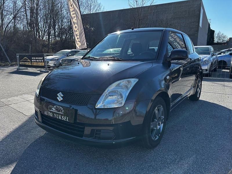 Gebraucht Suzuki Swift Comfort 92 PS (67 kW) 2007 Schwarz Kleinwagen