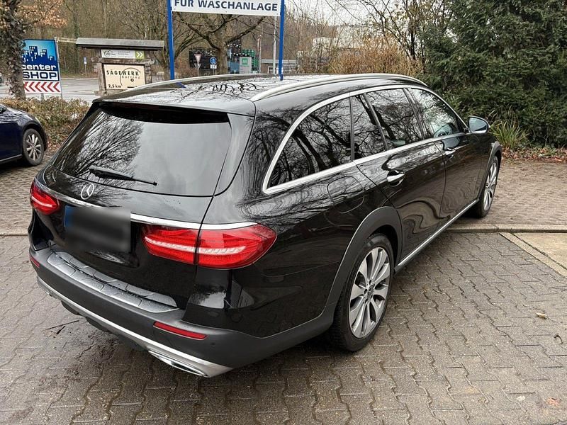 Gebraucht Mercedes E350 258 PS (189 kW) 2017 Schwarz Kombi