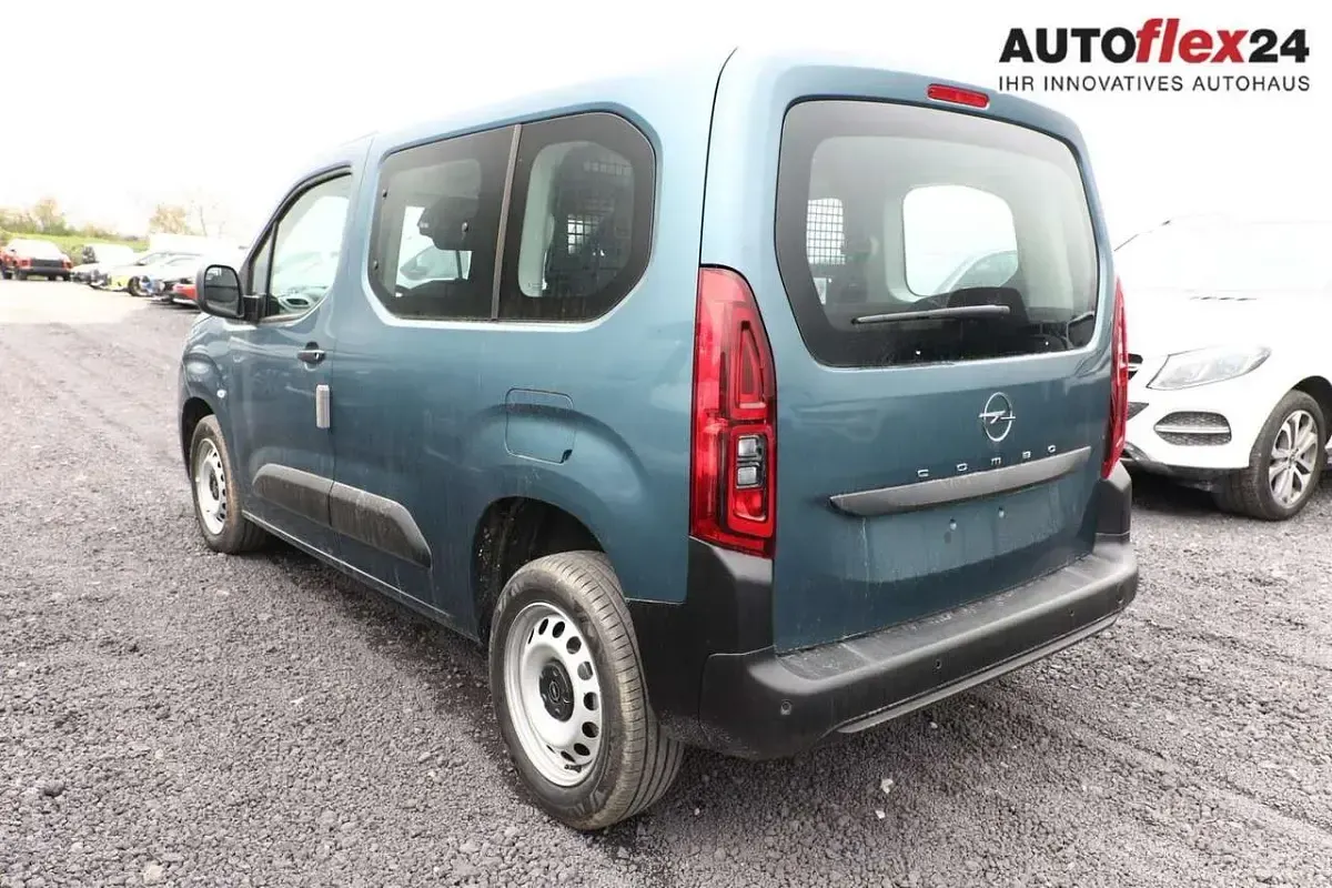 Neu Opel Combo Edition 102 PS (75 kW) 2025 Kiama blau metallic Van / Kleinbus