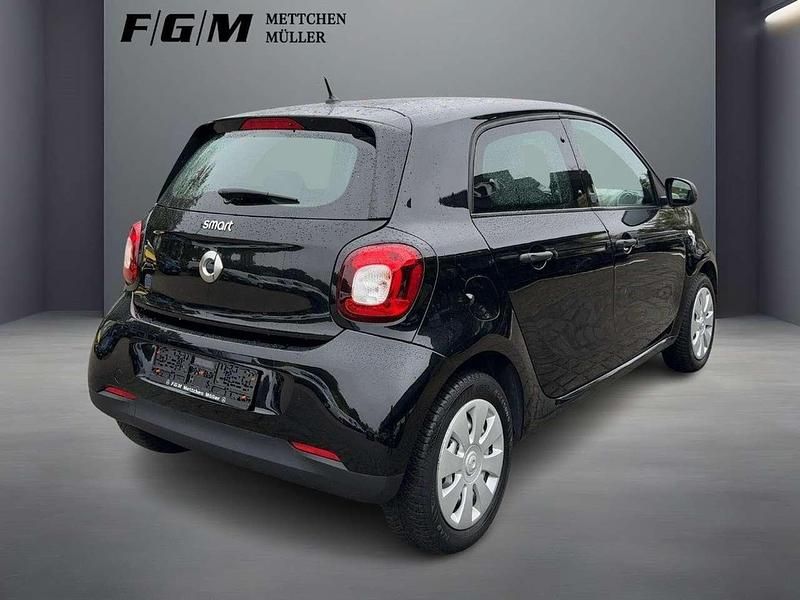 Gebraucht Smart ForFour Electric Drive 60 kW (82 PS) 2022 Schwarz Kleinwagen