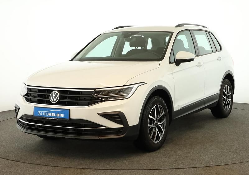 Pure white Gebraucht 2022 VW Tiguan Life SUV | 27.480 € (Guter Preis) - Bild 1/4