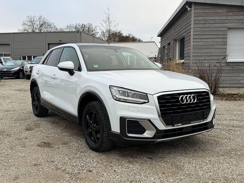 Gebraucht Audi Q2 Sport 116 PS (85 kW) 2019 Weiß SUV
